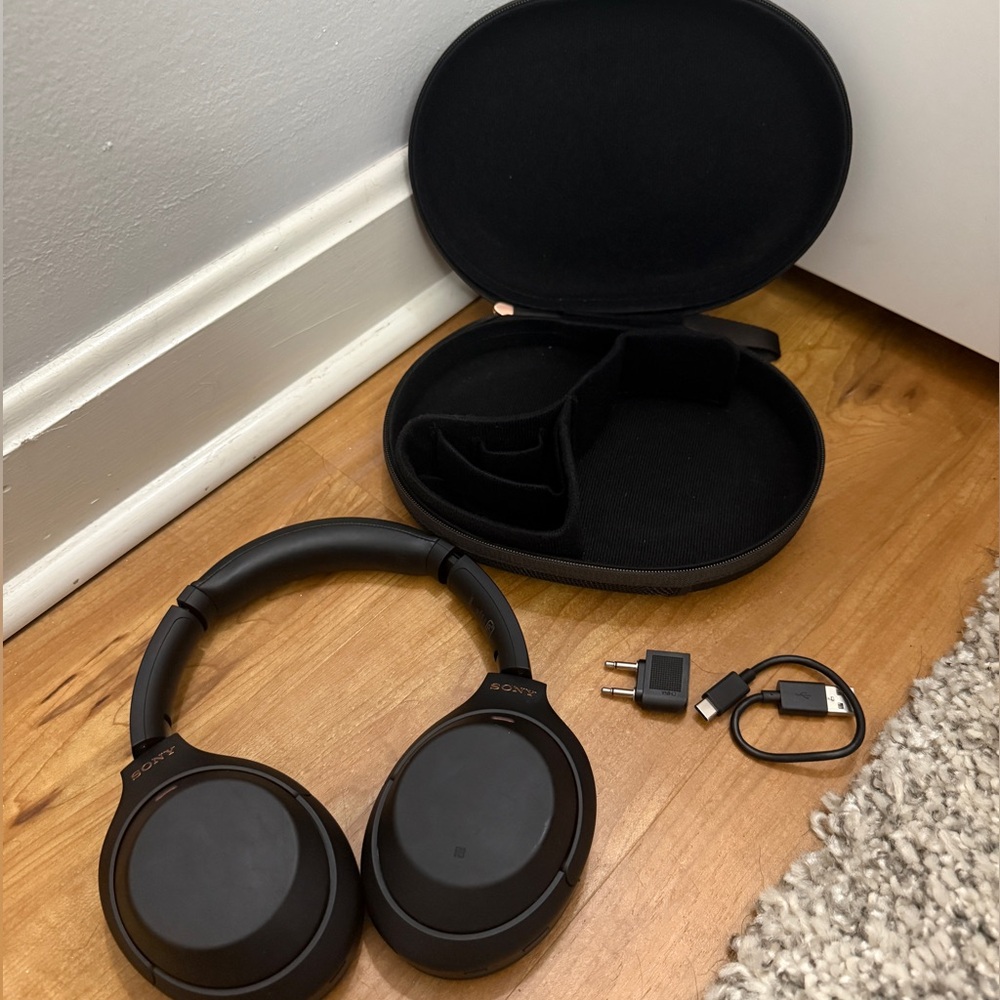 Sony WH-1000XM4 Headphones